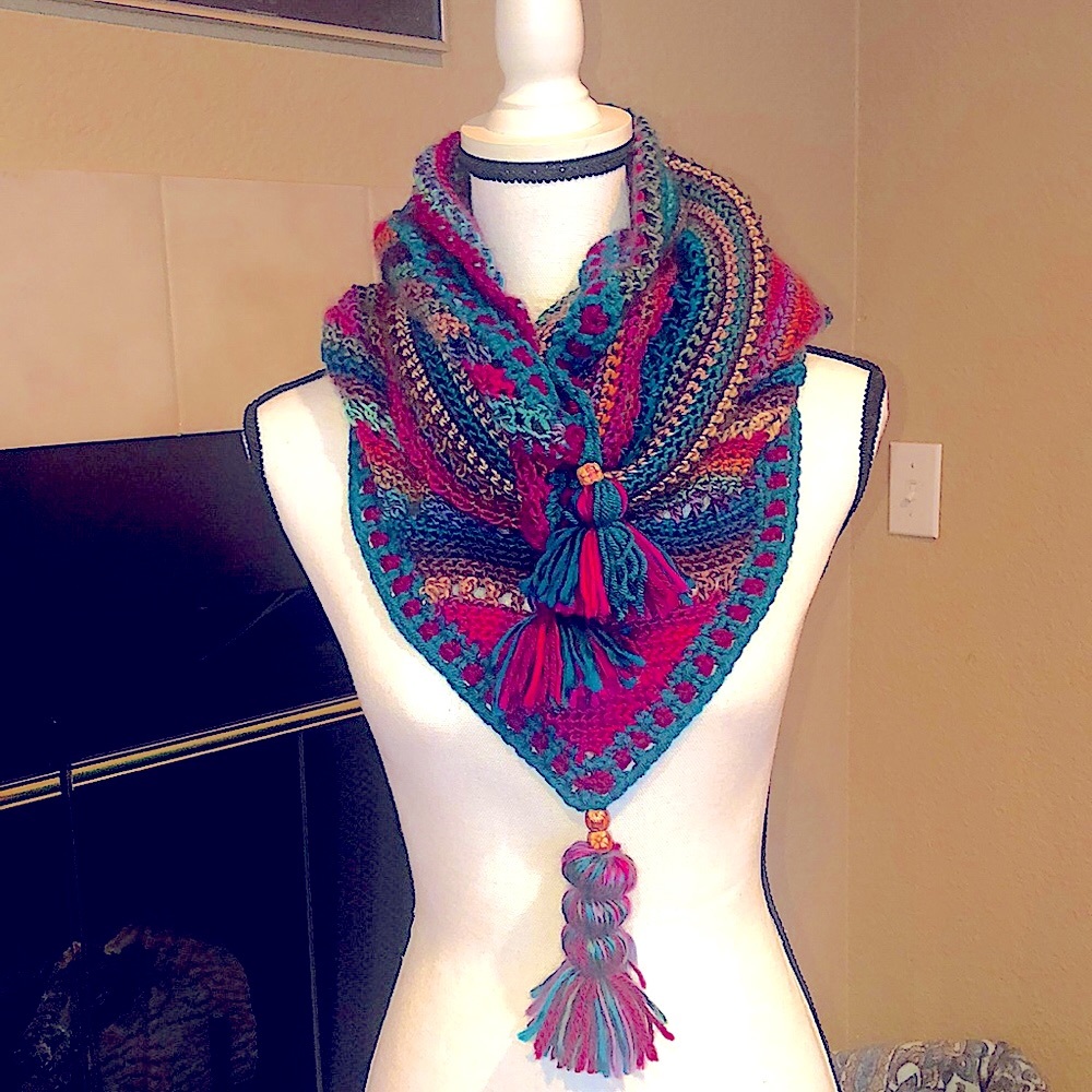 Kimbadana Shawl